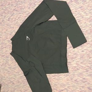 Gymshark cropped high neck lifting top